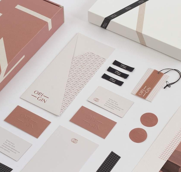 Desarrollo de identidad visual y estrategia de branding para empresas.